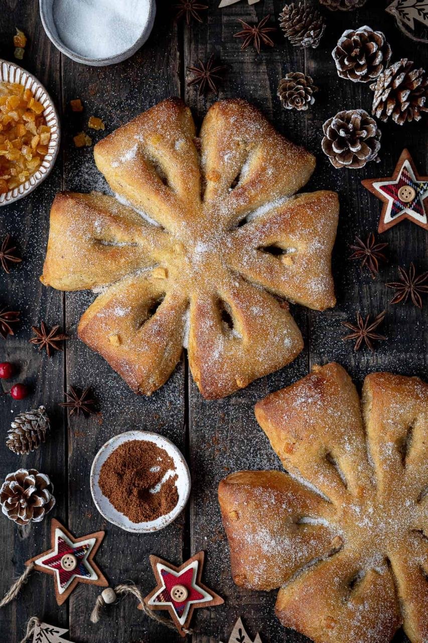 Orange & Anise Snowflake Bread (Vegan Gibassier)